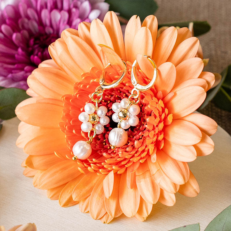 Daisy Pearl Earrings